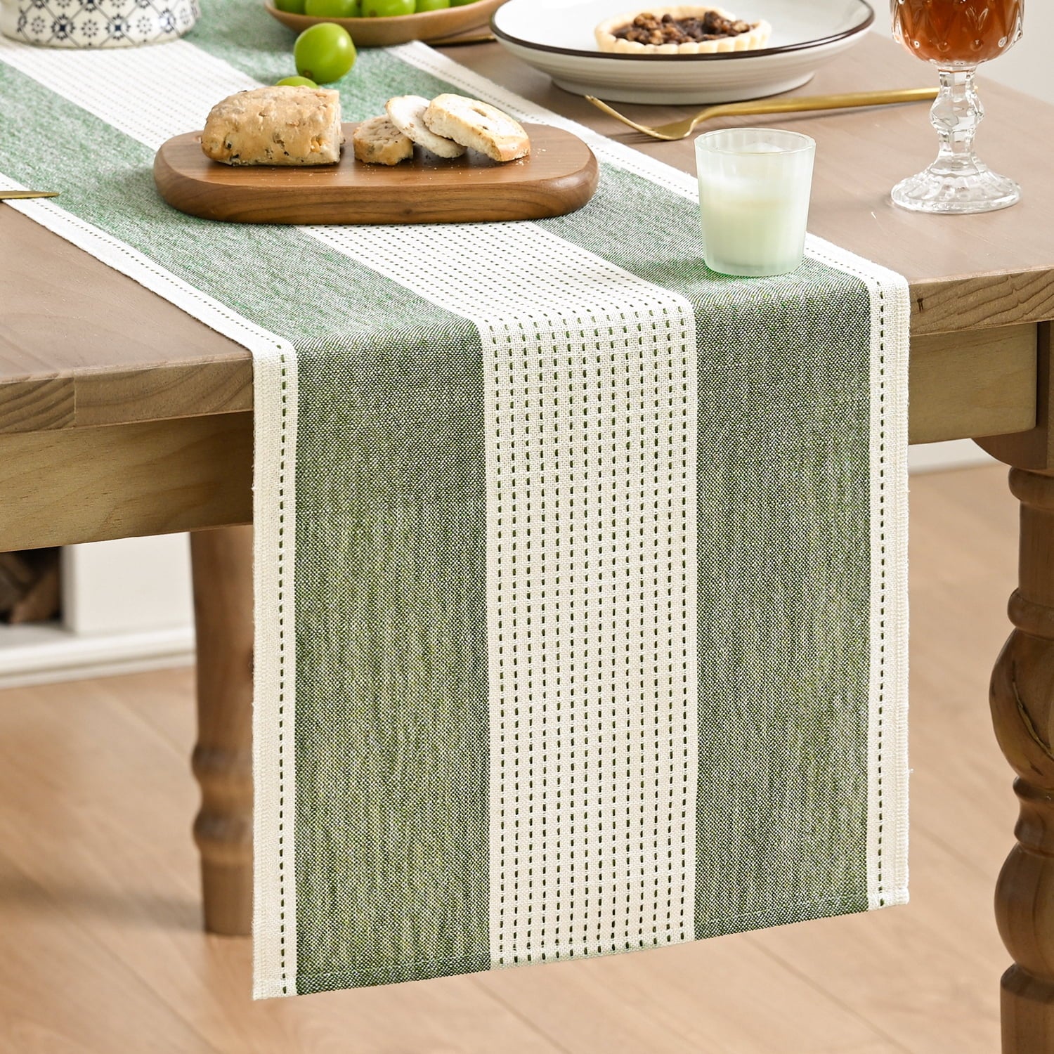 Sm:)e Sage Green Farmhouse Rustic Table Runner£¬Seasonal Fabric Kitchen Dining Holiday Wedding Table Decor for Home Party Indoor 13x36 Inch
